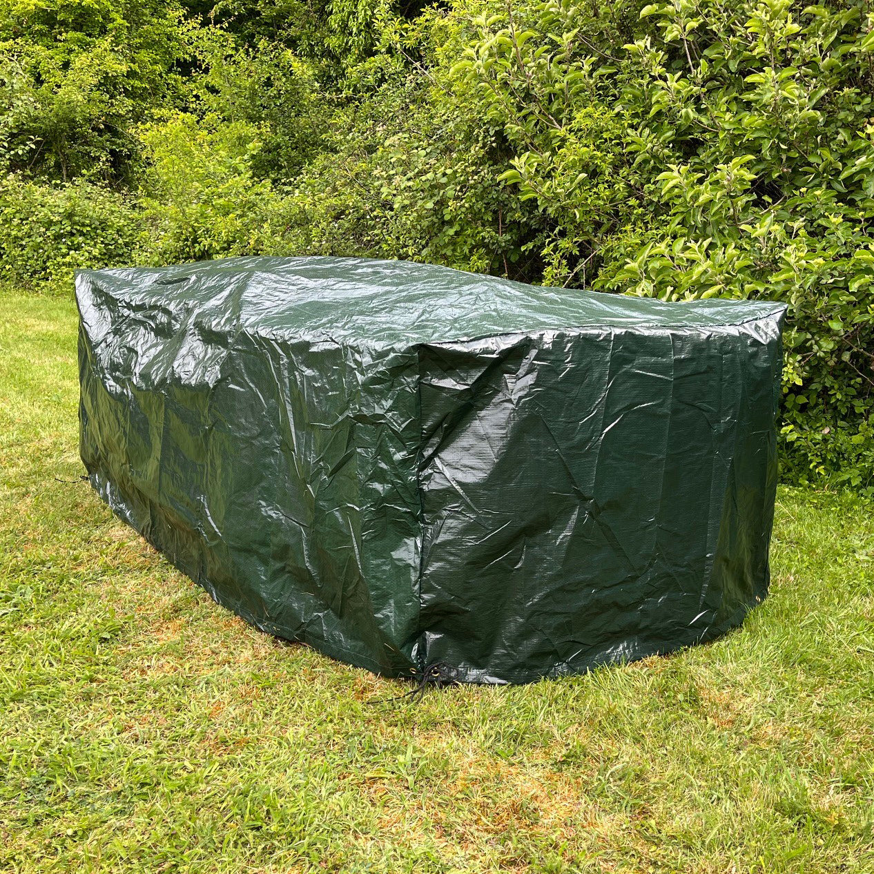 Premium Waterproof Cover for Garden Table – All-Weather Protection